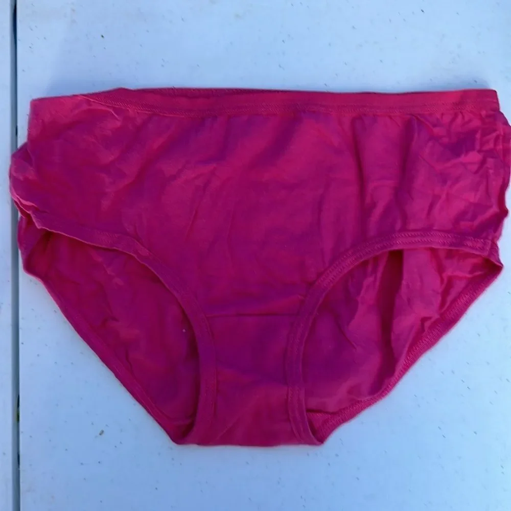 Fruit of the Loom Women’s Cotton Panties Size 14 Lot of 4 Solid Colors Briefs